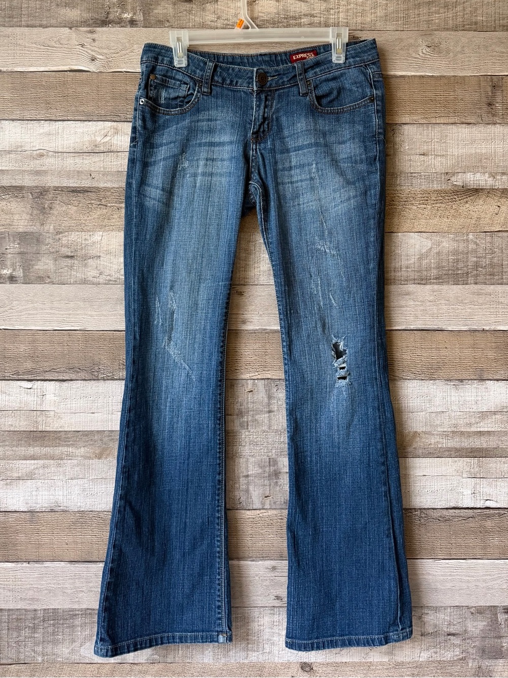Express Eva Bootcut Jeans Women's Size 4 Medium Wash Distressed Stretch Denim